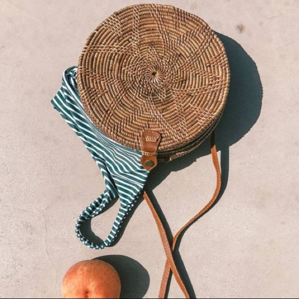 Hartwood House rattan 70s bag